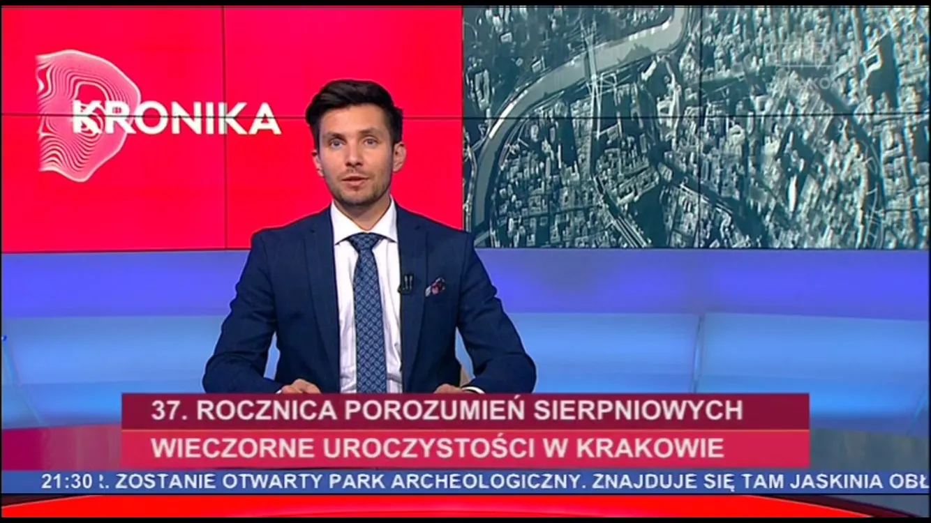Piotr Wojdyło jako prezenter programu Kronika TVP Kraków